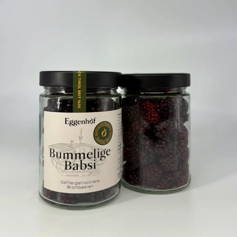 Gefriergetrocknete Brombeeren „Bummelige Babsi“ im Glas vom Eggenhof